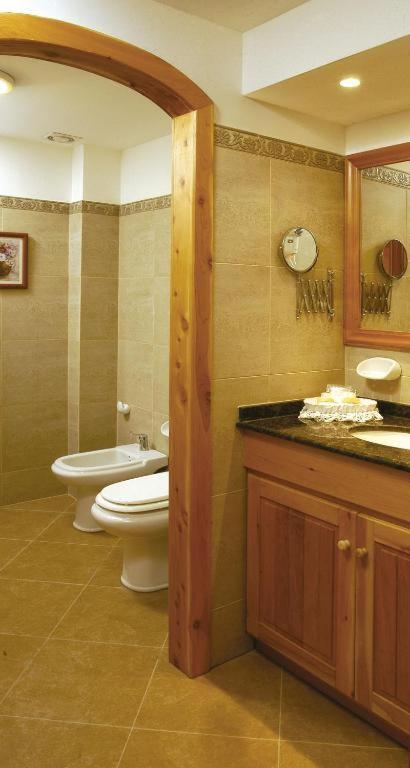 Huinid Bustillo Hotel & Spa Сан-Карлос-де-Барілоче Екстер'єр фото